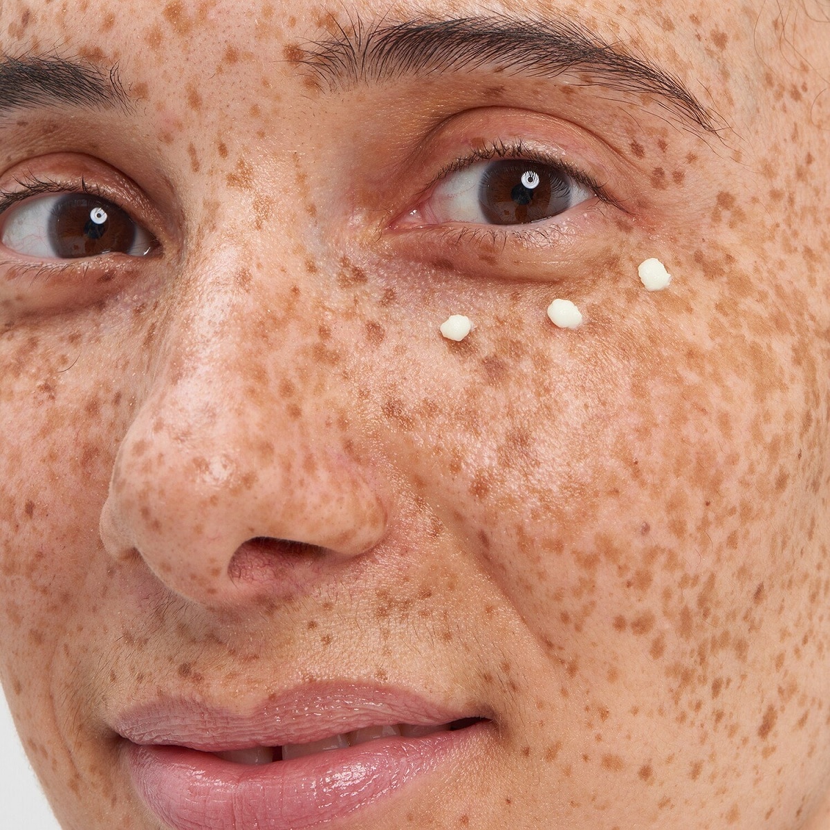 RETINOL EYE CREAM (CREMA DE OJOS)